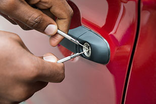 Vehicle lockout service performed